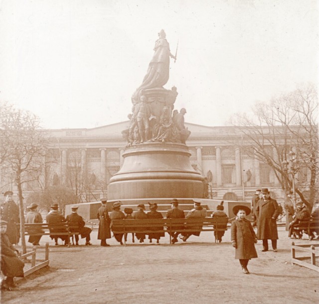 Прогулка по Санкт-Петербургу 1905 года