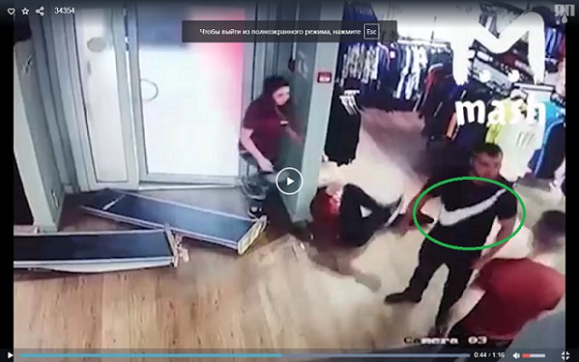 Массовая драка в магазине Adidas в Москве