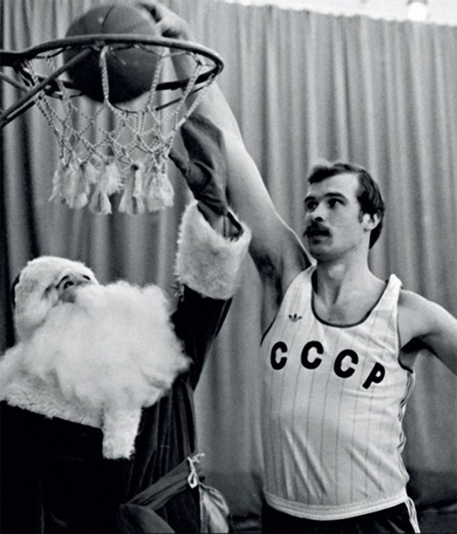 26 фото с советским Дедом Морозом из 70-х - 80-х годов