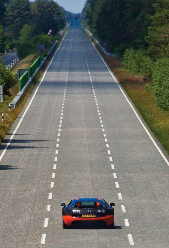 Bugatti Veyron и новый рекорд скорости - 431 км/ч!