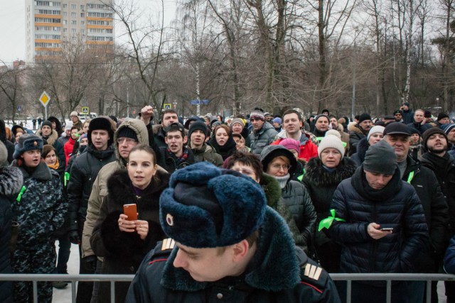 Борьба за храм на Торфянке продолжается