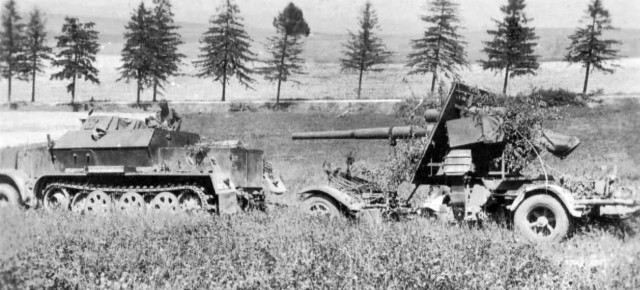 Механокавалерия против народных вагонов в битве за Анну. 1940