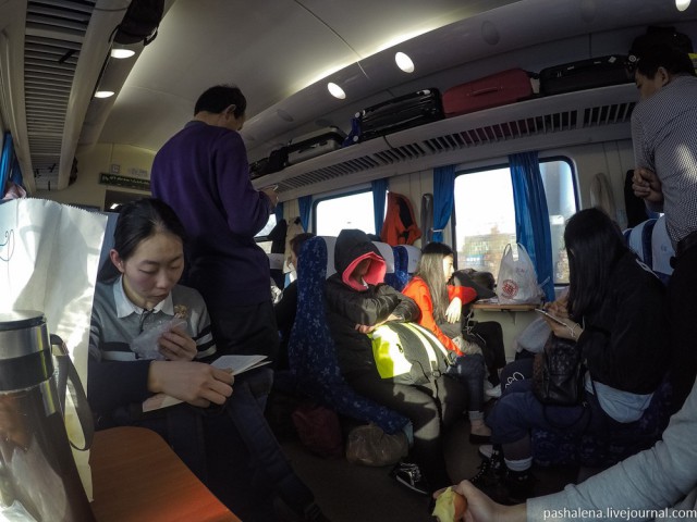 Сидячий ад: 21 час в жестком вагоне из Пекина в Гуанчжоу