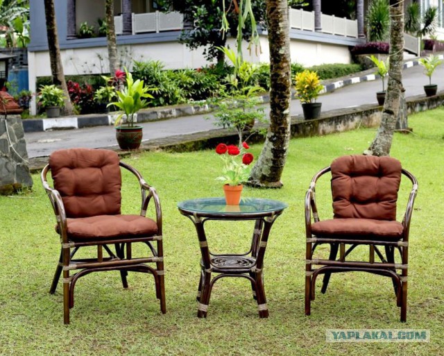 Мебель из РОТАНГА, подвесные кресла, садовая мебель, кресла качалки и многое другое.