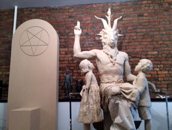 Храм Сатаны добивается введения своих предметов во всех начальных школах США