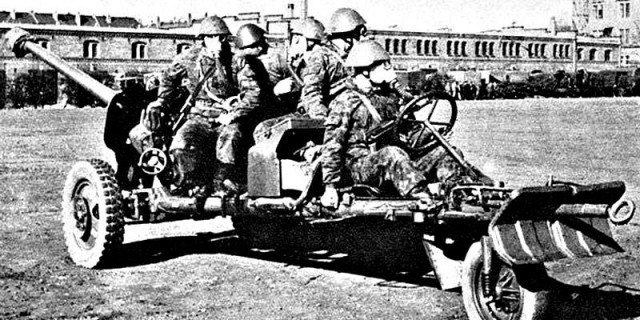 Двухколёсные истребители: мотоциклы против танков