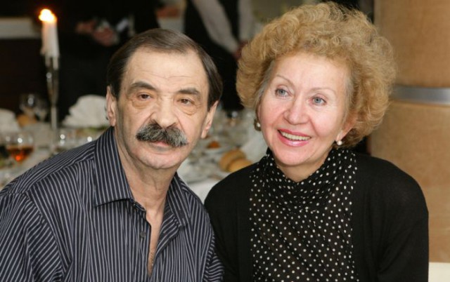Илья и Ирина Олейниковы: Свадьба, похожая на похороны, и 39 лет веселого счастья