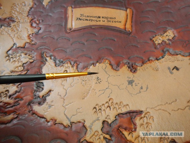 Карта Вестероса и Эсосса на коже