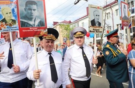 В МВД по Мордовии объяснили одинаковые портреты на "Бессмертном полку"