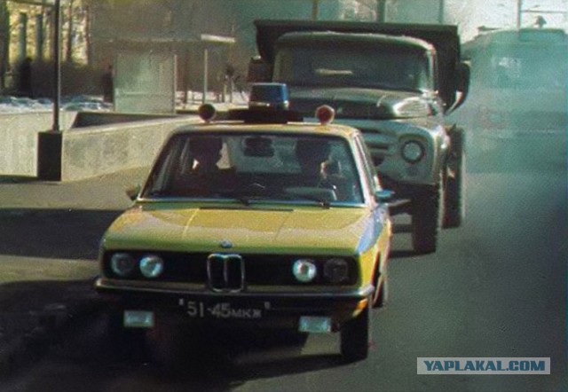 Почему машины милиции СССР красили в жёлтый?