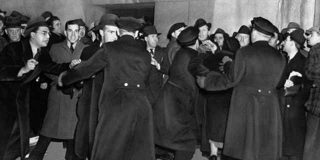 Еврейские гангстеры против американских нацистов: кто кого?