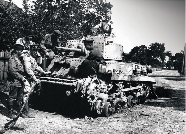 1944. Небольшая подборка военных фотографий