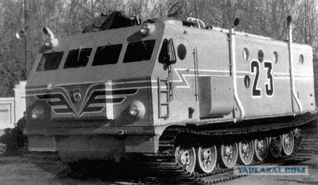 МАЗ-541: гигантский седан из СССР