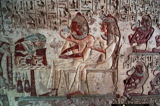 Нехеб, древний город Верхнего Египта. Часть I: скальные гробницы