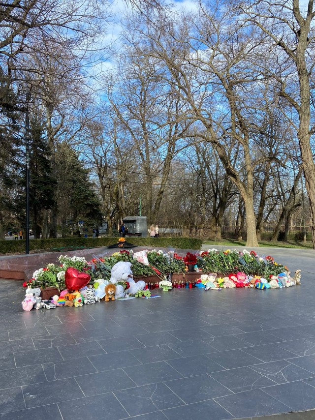 В Таганроге почтили память погибших.