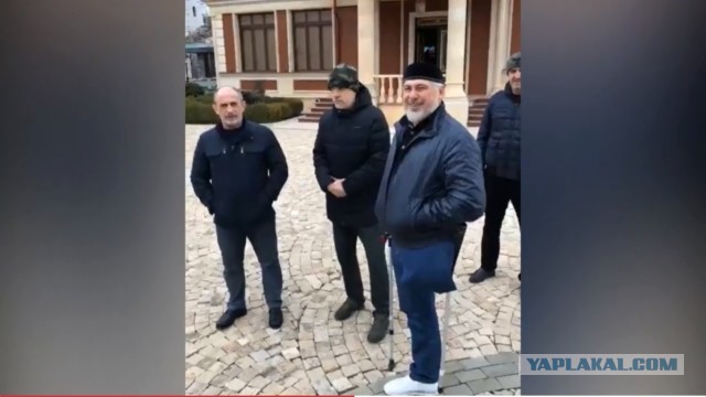 Кадыров в прямом эфире показал объявленного в федеральный розыск бандита