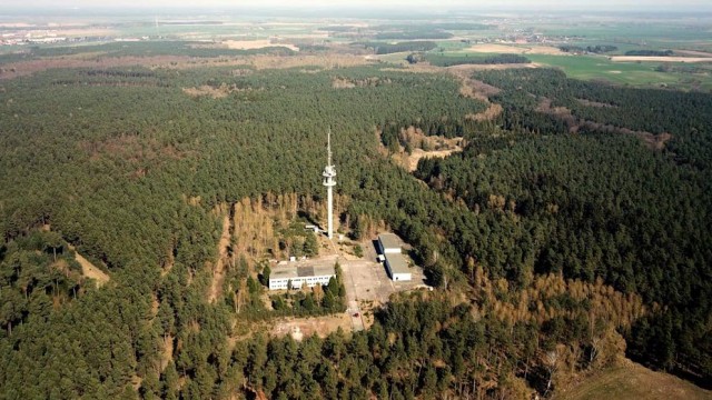 В Германии продаётся участок с бункером времён ГДР, защищающим от радиоактивных осадков