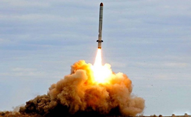В Германии предложили России убрать "спорную ракету" за Урал