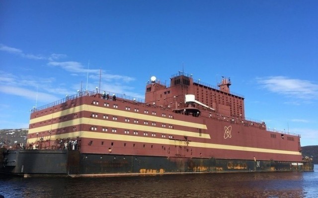 В России испытали первый в мире плавучий атомный энергоблок