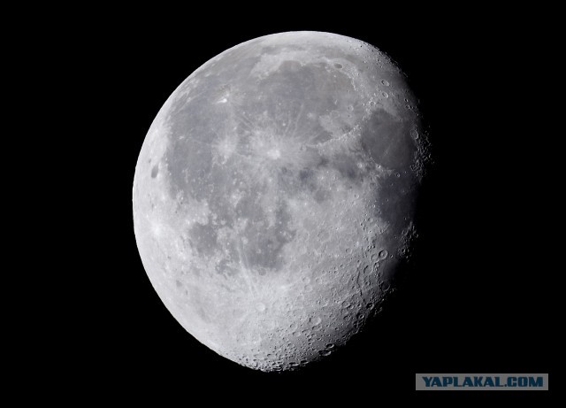 Китайский космический аппарат впервые в истории человечества успешно сел на обратную сторону Луны