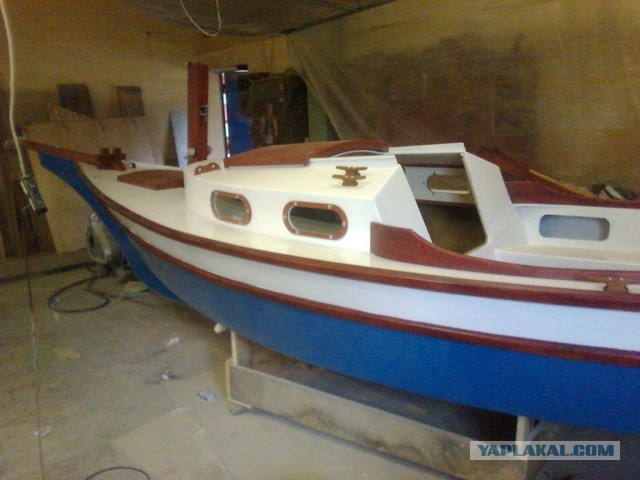 Моторный каютный катер своими руками 60