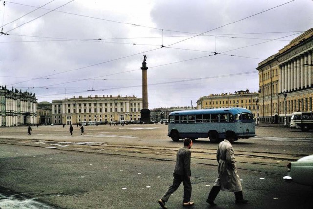 По городам и весям — 60-е годы в цвете