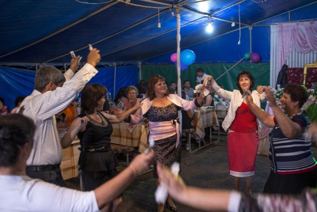 Как проходят свадьбы у крымских татар
