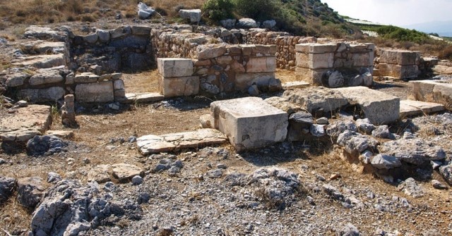 Мрачная загадка минойского святилища Анемоспилии на Крите
