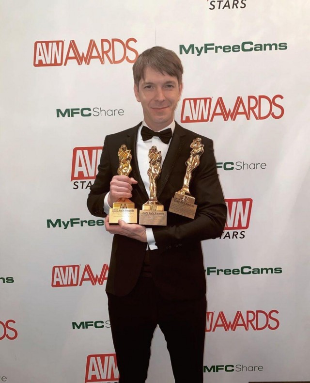 31-летний петербуржец получил три «порно-Оскара» в США