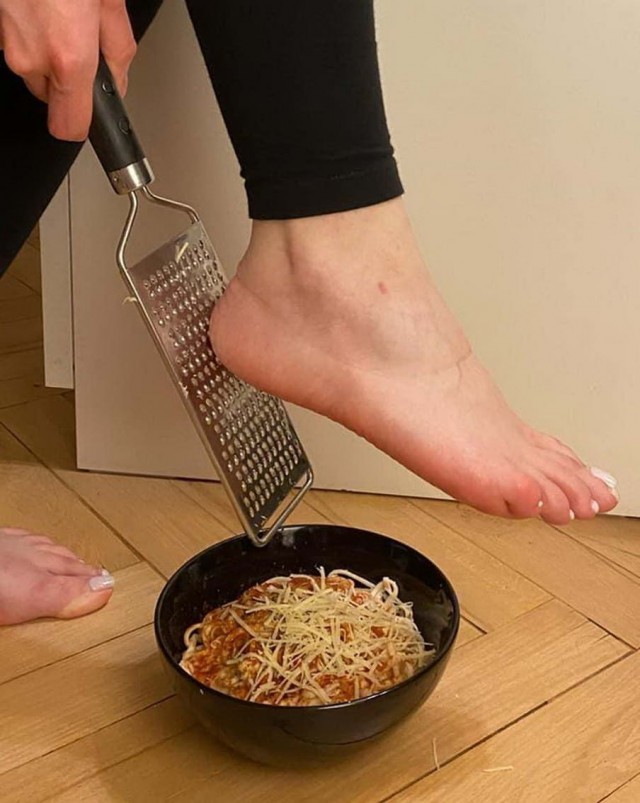Feet food