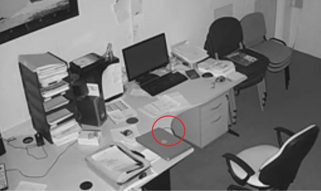 Взрыв ноутбука в офисе