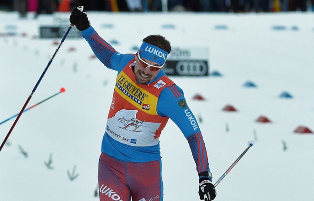Устюгов выиграл четвертую гонку подряд в рамках "Тур де Ски"