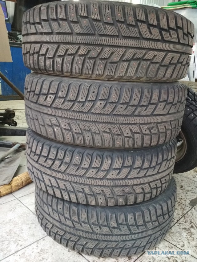 Продам б/у шиповку 205/55 R16 Москва