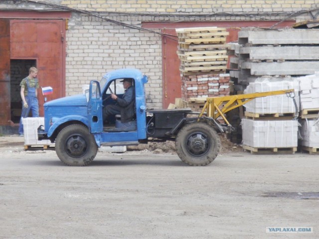 Внутризаводские автомобили.