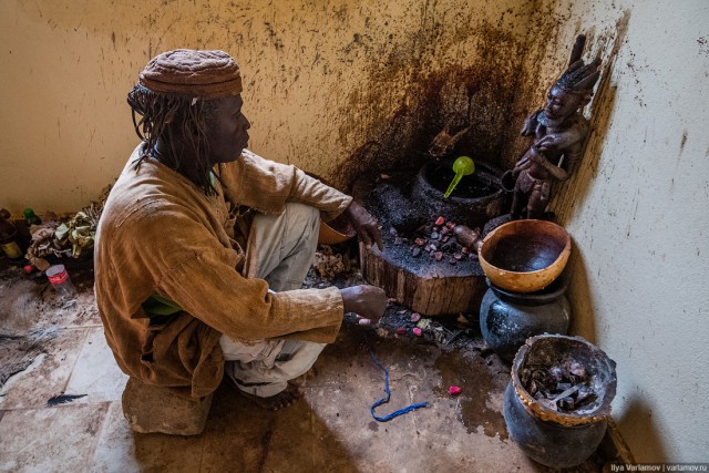 Три беды в Мали: колдуны, шлюхи и дороги
