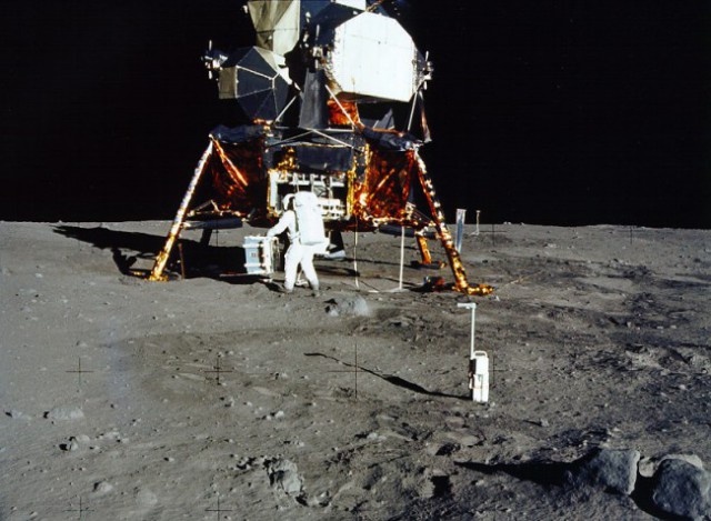 46 лет назад человек впервые ступил на Луну