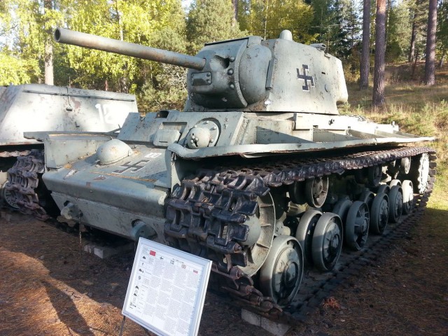 Танковый музей Финляндии