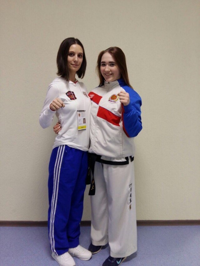 Александрина Осокина и её тренер Алина Смирнова дали отпор восьмерым гостям с юга
