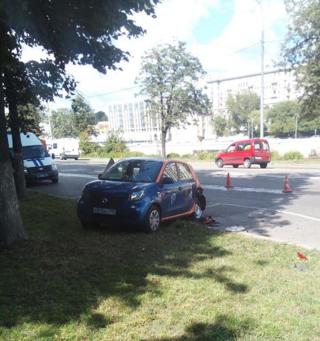 Не мое - не жалко. Аварийность и вандализм каршеринговых автомобилей