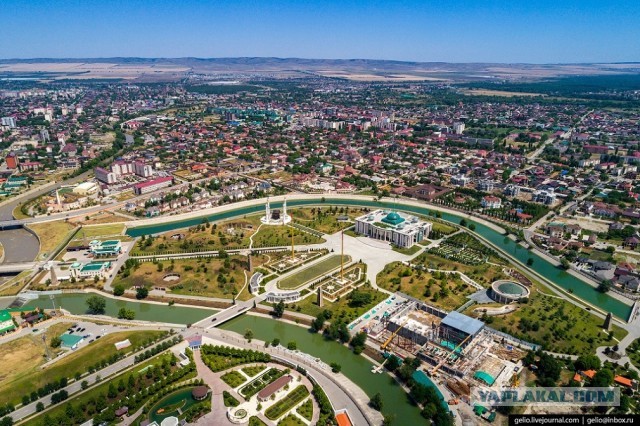 Появилось фото огромной резиденции Кадырова с высоты птичьего полета