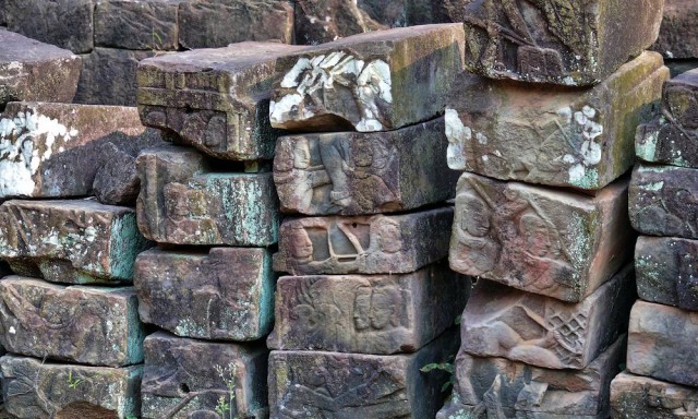 Удивительный и сюрреалистический Ангкор Ват