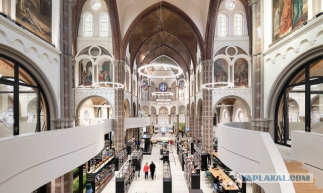 Голландцы активно перестраивают церкви в библиотеки и музеи