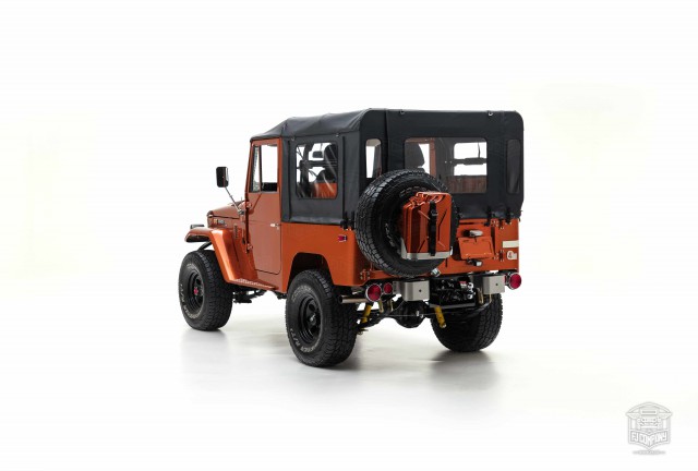 Они издеваются: рестомод Toyota Land Cruiser FJ40 — ода совершенству