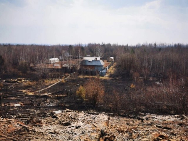 Сибирь в огне: 700 домов сгорели, 12 человек погибли, еще сотни — остались без жилья