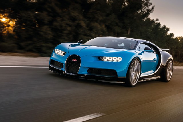 Признавайтесь, кто купил и не проставился ? Первый россиянин получил Bugatti Chiron за 240 миллионов рублей