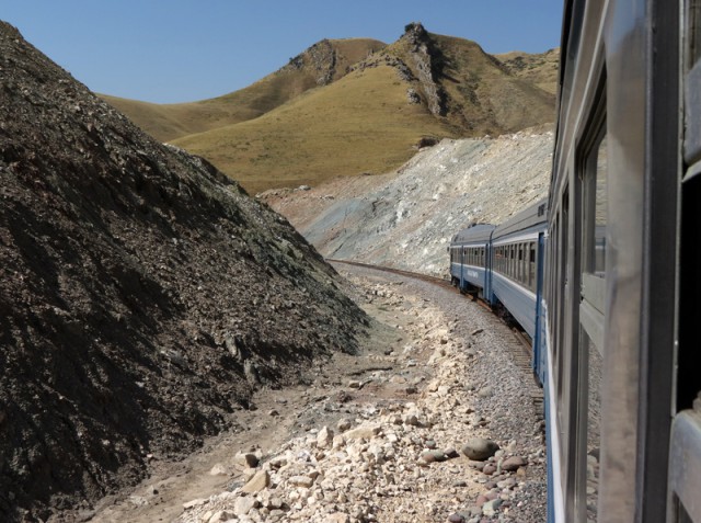 Железная дорога Таджикистана. Как я стал первым пассажиром нового поезда