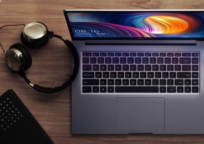 Xiaomi mi notebook pro 13.3 i7, 8gb ram, 256ssd