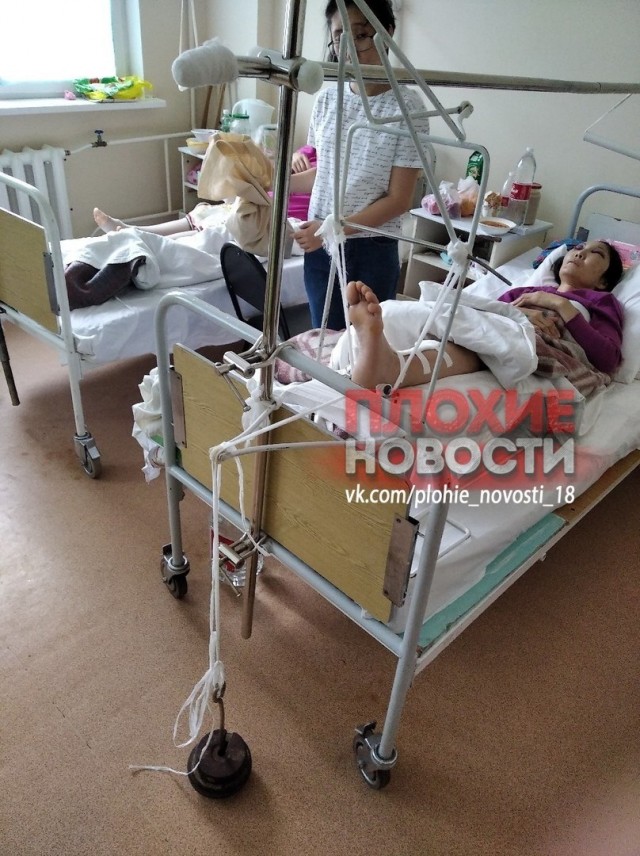 В Калмыкии 20-летний сын сотрудника ГИБДД, находясь за рулем "Лады Гранты", сбил на пешеходном переходе женщину