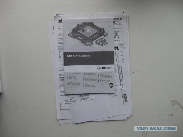 ПРОДАМ фрезер Bosch GTR 30 и рабочий стол GTD 1 Пересыл