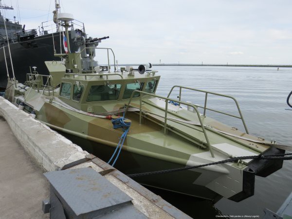 "Рапторы" с российскими тепловизорами круглосуточно защищают порт Тартус